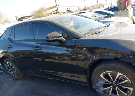 2024 Lexus Rz 300E Premium z USA, uszkodzony, nr VIN JTJABABB2RA002999